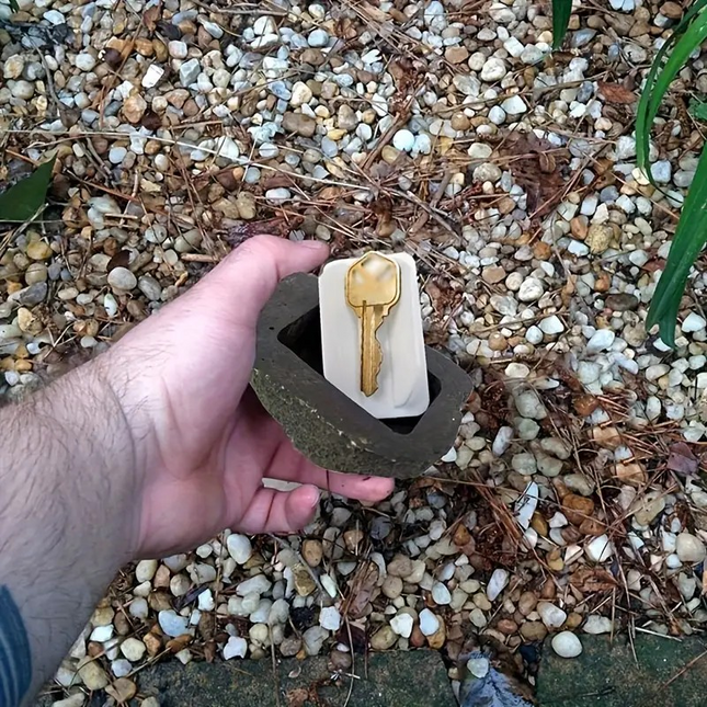 Fake Rock Key Holder – Hidden Outdoor Spare Key Box for Garden Use