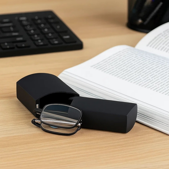 Travel reading glasses