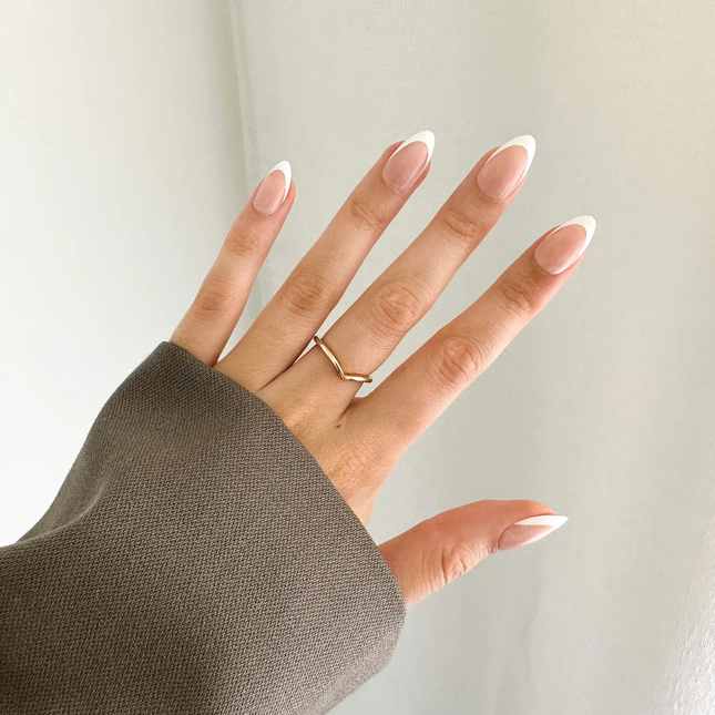 White Tip Gel Press-On Nails by pressing nails new zealand
