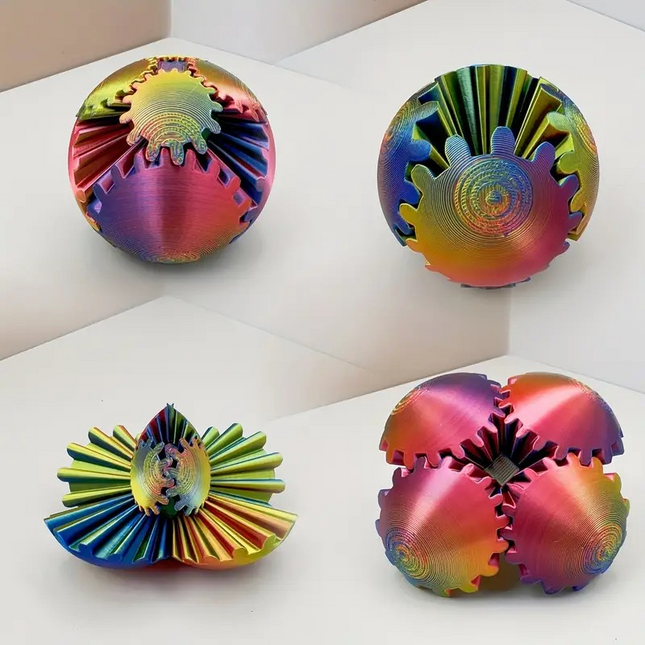 Spinning Gear Ball Desk Toy – 3D Printed Gradient Color Stress Reliever