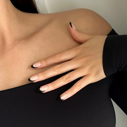 Black Tip Gel Press-On Nails By New Zealand Pressingnails.com